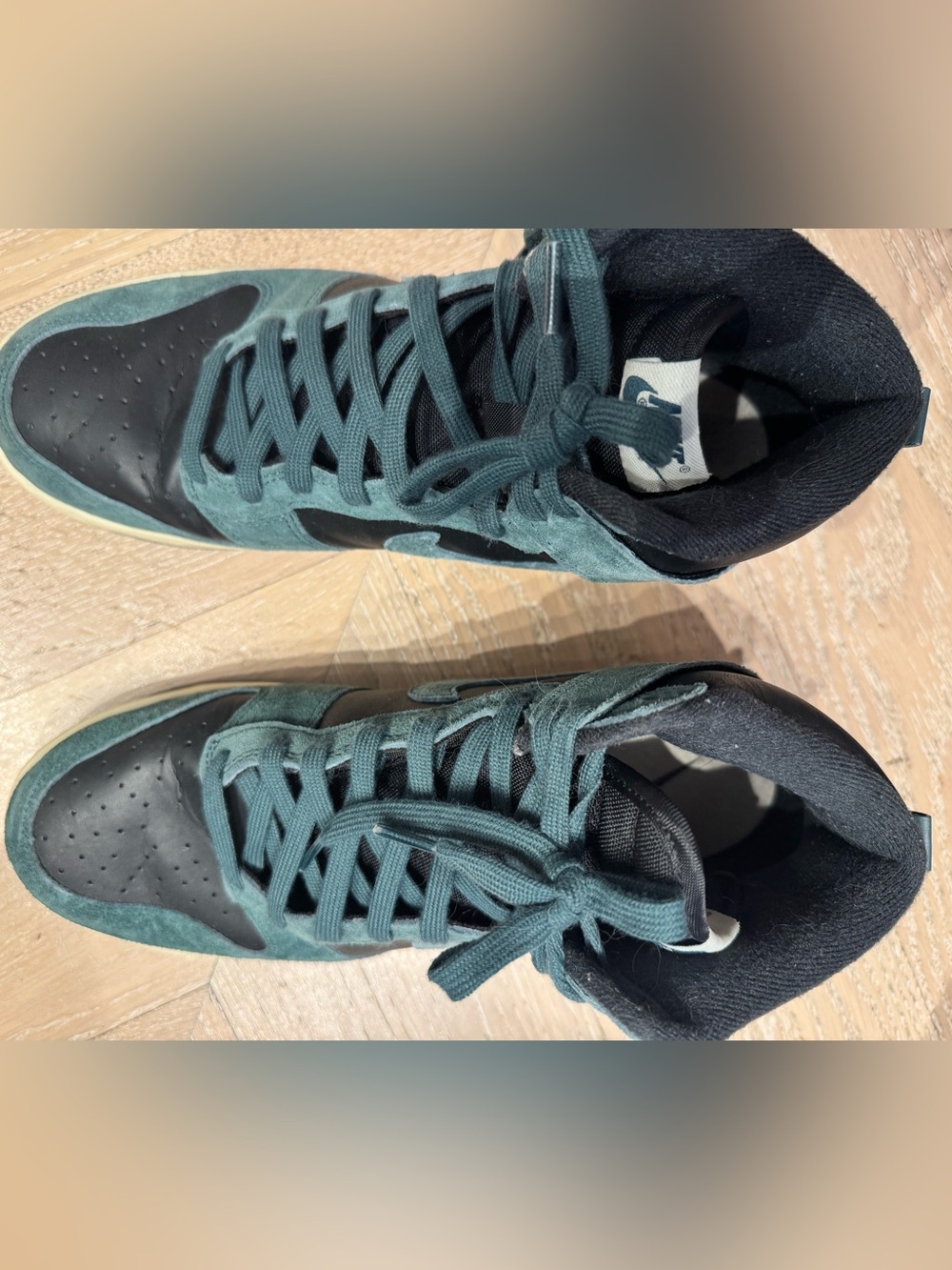 Nike Dunk High "Faded Spruce" sneakers - Picture 3 of 7